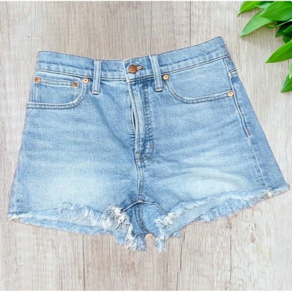 Madewell Pants - Madewell The Perfect Jean Short in Balsam Wash: TENCEL Denim Edition 27 🤍
